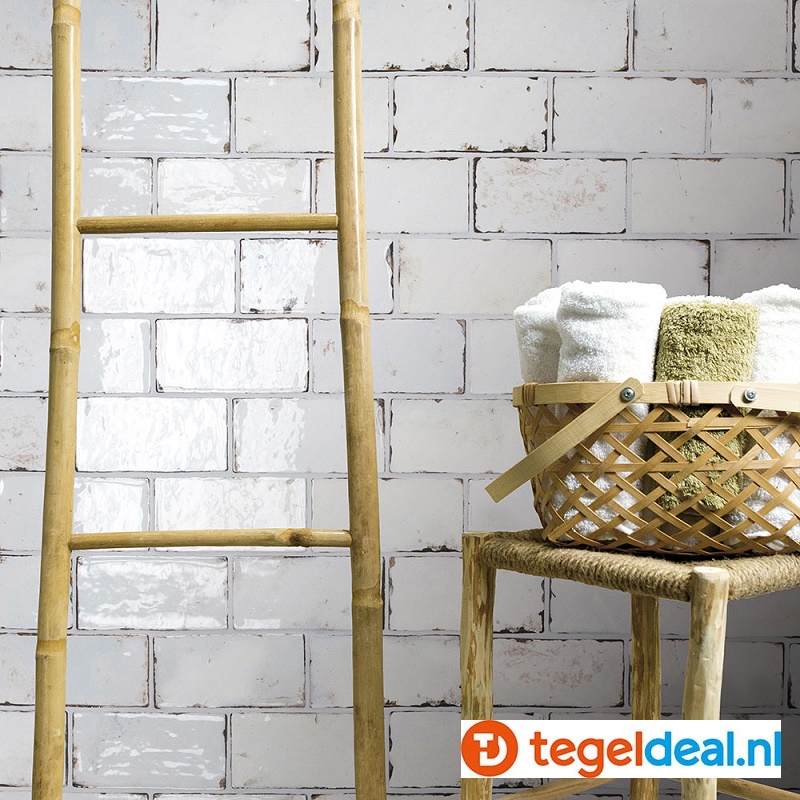 WDT Nanda Tiles, Loft White Gloss, 7,5x30 cm WDT Nanda Tiles, Loft White Gloss, 7,5x30 cm