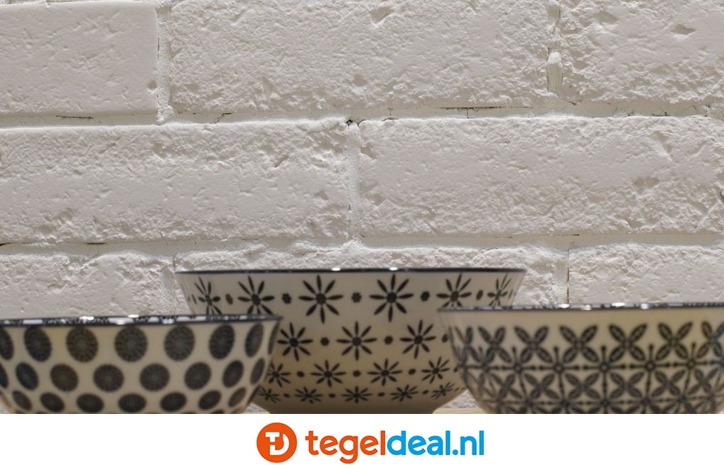 WDT Nanda Tiles, Brick20, 6x20 cm, zwart en wit