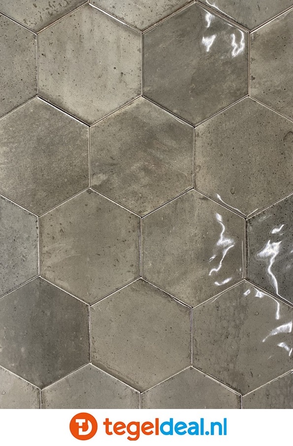 WDT Ribesalbes Hope ESPRESSO glans, 15x17,3 cm hexagon OP VOORRAAD WDT Ribesalbes Hope ESPRESSO glans, 15x17,3 cm hexagon OP VOORRAAD