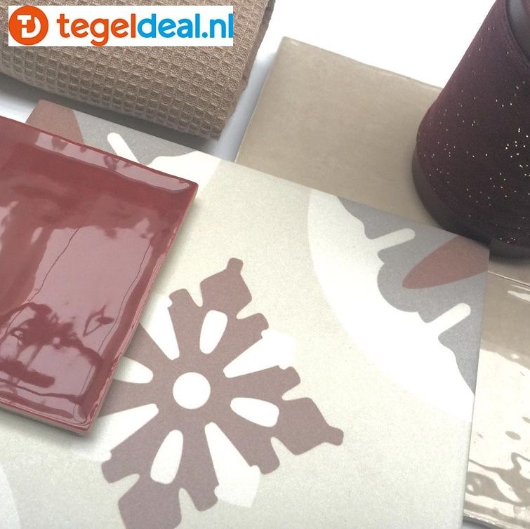 WDT Revoir Paris, Atelier Bordeaux, 10x10 cm glans WDT Revoir Paris, Atelier Bordeaux, 10x10 cm glans